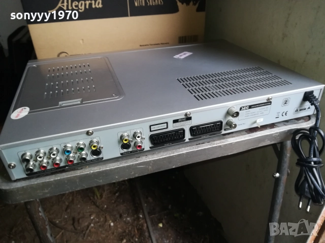 SEG DVRH6-160 DVD & HDD RECORDER-ВНОС SWISS 0911251747LCHERY2, снимка 10 - Плейъри, домашно кино, прожектори - 52353146