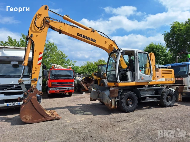 Багер Либхер А904С