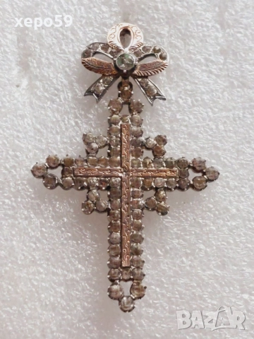 Стар антикварен кръст(медальон)Франция,19век.сребро и злато/каталожна цена 1600$/, снимка 3 - Антикварни и старинни предмети - 52681269