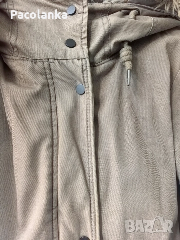 парка номер S/M, снимка 3 - Якета - 52918427