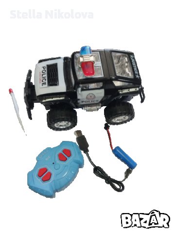 Полицейски джип с дистанционно управление, акумулаторна батерия и USB зарядно,24*16*13см, снимка 1 - Коли, камиони, мотори, писти - 37427571