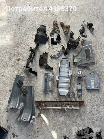 Метална стойка захват капаче Хонда ЦРВ 2 Honda CR-V