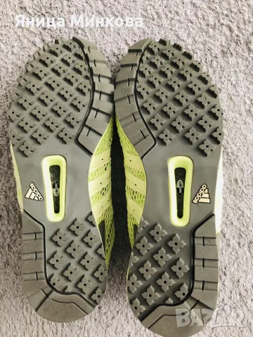 Дамски маратонки Adidas, снимка 9 - Маратонки - 56181442