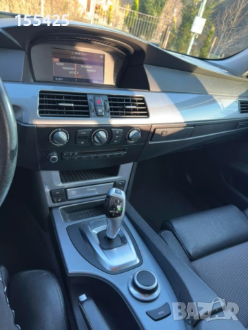 BMW 525 E60 Facelift M57, снимка 10 - Автомобили и джипове - 53601147