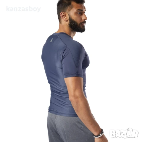 reebok - страхотна мъжка тениска КАТО НОВА М, снимка 3 - Тениски - 50966888