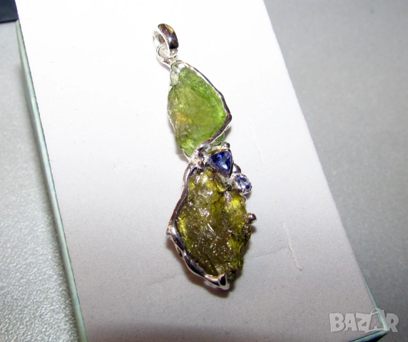 Страхотно колие с автентичен зелен турмалин 11 карата