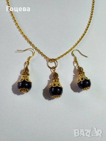 Елегантен комплект обици и колие с черни порцеланови мъниста и богати орнаменти в цвят злато , снимка 4 - Бижутерийни комплекти - 36015567