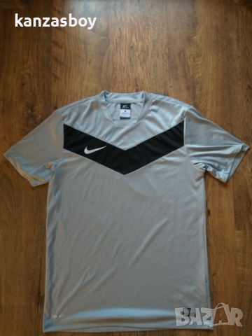 NIKE SS VICTORY - страхотна мъжка тениска М, снимка 4 - Тениски - 44621348