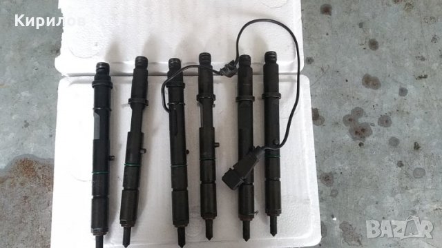 Дюзи за 2,5 ТДИ с код на мотор AFB Автомат, снимка 1