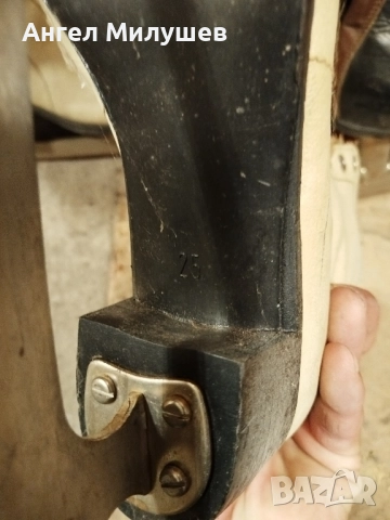 Продавам кънки за лед, снимка 3 - Зимни спортове - 51860255