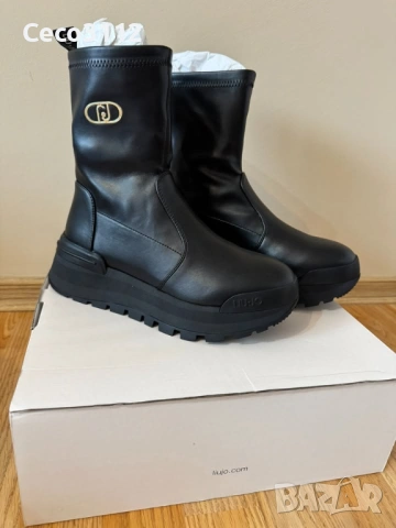 Нови, оригинални дамски боти LIU JO AMAZING 22, снимка 2 - Дамски боти - 53081956