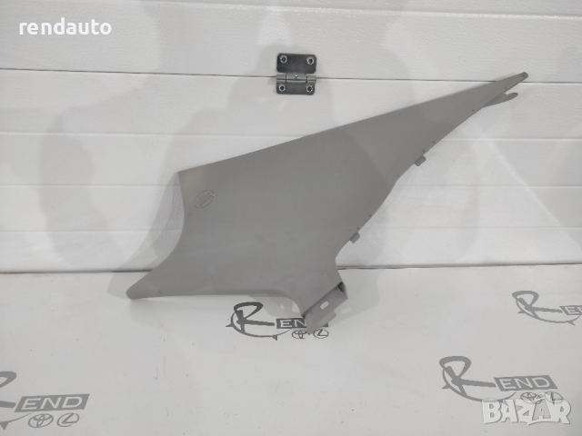 Задна дясна кора колона за Toyota Corolla E18 USA 2013-2018 62470-02310