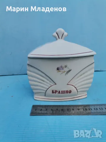 Порцеланов съд-стар