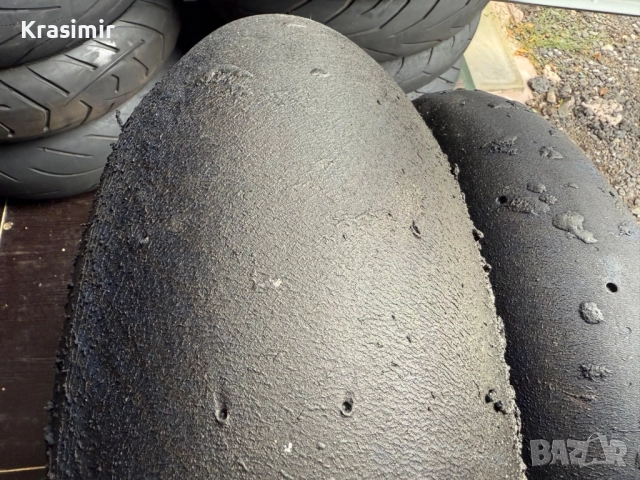 Комплект мото сликове PIRELLI Diablo Superbike SC1, снимка 2 - Гуми и джанти - 52302614