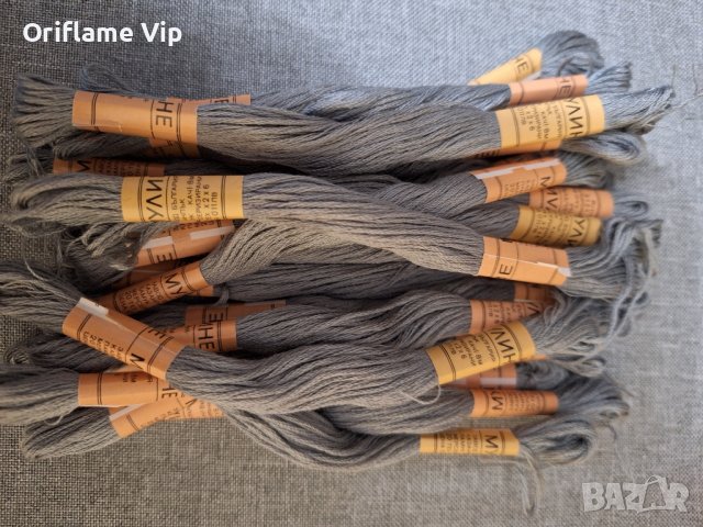 Мулине различни цветове, снимка 11 - Гоблени - 44436226