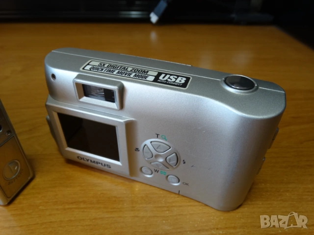 три стари цифрови апарата ..., снимка 5 - Фотоапарати - 53857779