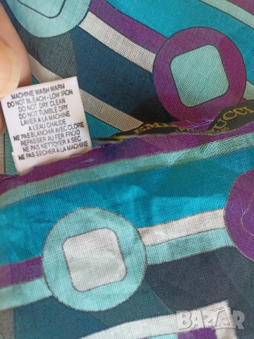 Дамски шал Emilio Pucci, снимка 4 - Шалове - 53825983