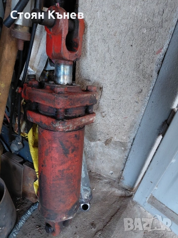 Бутилки и други 