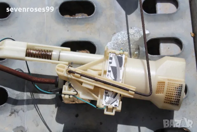 Горивна помпа Фолксваген ГОЛФ 3 1.9 ДИЗЕЛ VW Golf 3 1H9919183A, снимка 2 - Части - 50225551