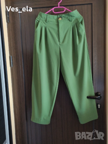 зелен панталон Stradivarius