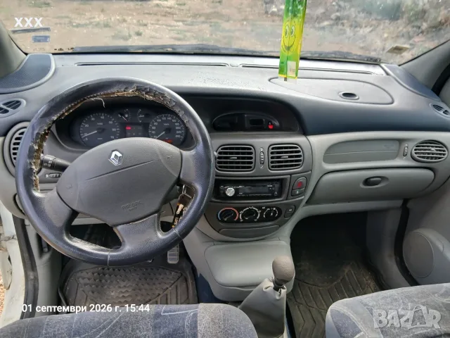Рено Ценик 1.4 Бензин, снимка 9 - Автомобили и джипове - 55989264