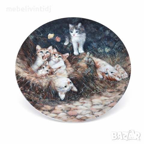 Колекционерска порцеланова чиния от серията ,,Приключения на кадифени лапички"