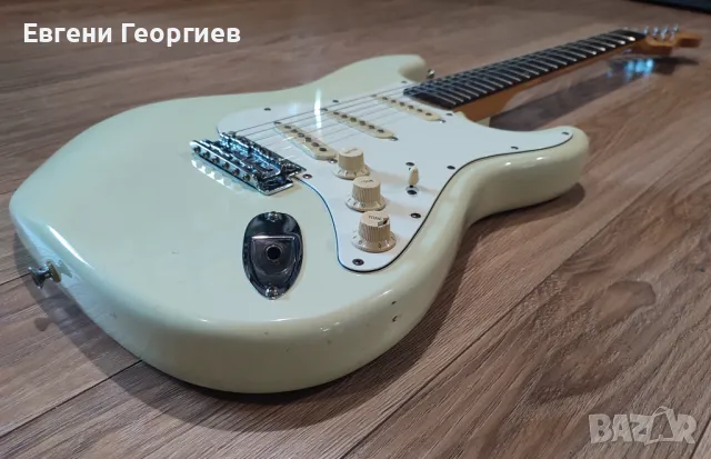 Китара Fender Squier Samik Korea 1989г, снимка 2 - Китари - 50144484