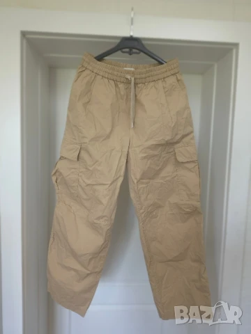 Бежов панталон ARKET - M размер 