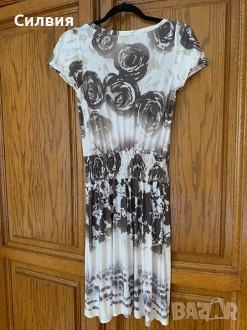 Дамска рокля LOVE MOSCHINO, снимка 6 - Рокли - 50913095