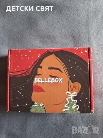 Нова картонена кутия 