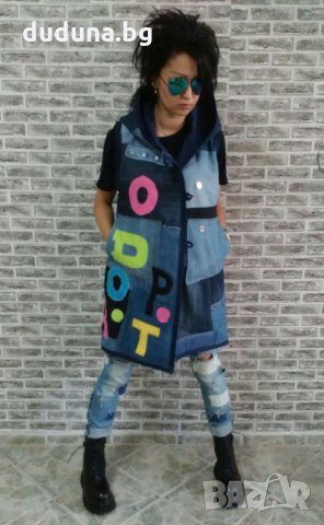 Чаровен дамски дънков елек с букви див елегантен модел!