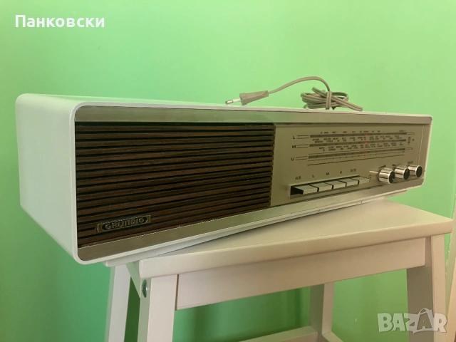 Старо радио, снимка 3 - Радиокасетофони, транзистори - 53828756