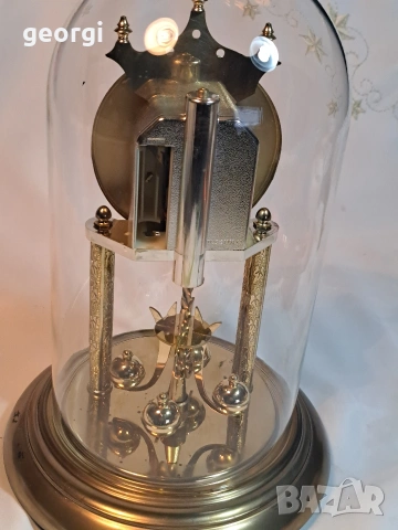 немски настолен часовник Hermle със стъклен похлупак , снимка 7 - Антикварни и старинни предмети - 53377294