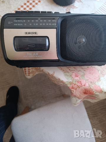 Радио касетофон AIWA RM-55EZ за ремонт или части 