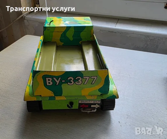 стар руски танк ВУ-3377 играчка , снимка 3 - Антикварни и старинни предмети - 56208048