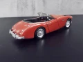Колекционерска метална количка Austin-Healey 3000 Mark II 1:18, снимка 7