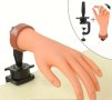 Ръка за обучение по маникюр и ноктопластика , снимка 1 - Продукти за маникюр - 44321335