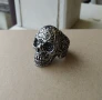 Брутален масивен мъжки пръстен Череп с шарки., снимка 4