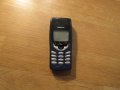 Оригинален Телефон с копчета NOKIA 8210, нокиа 8210 модел 1999 г. - син дисплей, работещ., снимка 1