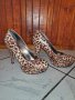 Дамски обувки на ток , снимка 1 - Дамски елегантни обувки - 39022579