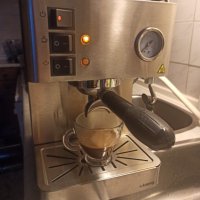 Кафе машина N. KOENIG нова, с месингова ръкохватка, работи перфектно и прави страхотно кафе с каймак, снимка 2 - Кафемашини - 38795238