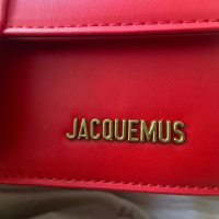 Дамска чанта jacquemus високо качество реплика , снимка 3 - Чанти - 44702448