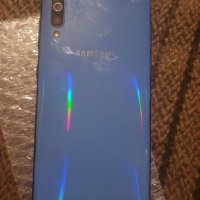 samsung a70, снимка 3 - Samsung - 40803977