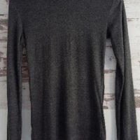  поло xs, снимка 1 - Блузи с дълъг ръкав и пуловери - 30407334