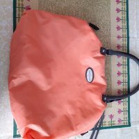 Оранжева дамска чанта, снимка 1 - Чанти - 35776055