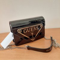 Guess дамска чанта през рамо лукс код 240, снимка 5 - Чанти - 40695337