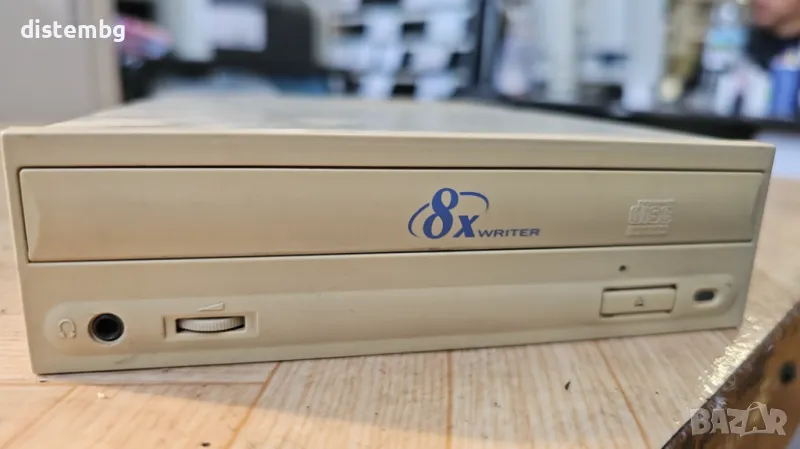 TEAC CD-R58S SCSI CD-RW 8X записващо устройство , снимка 1