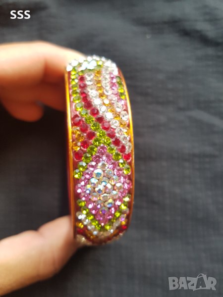 Гривна, снимка 1