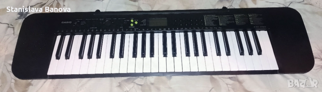 Синтезатор Casio CTK-240 + оригинален адаптор, снимка 1