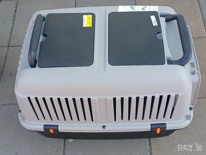 Лицензирана клетка за транспорт на домашни любимци, Италия. , снимка 1